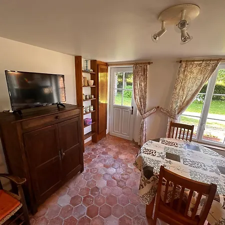 Semesterbostad Le Refuge Nature *