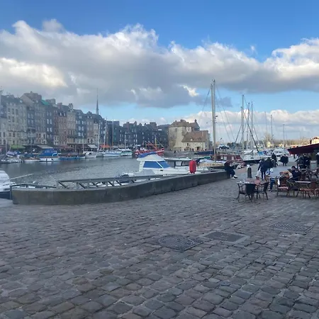 Semesterbostad Le Refuge Nature